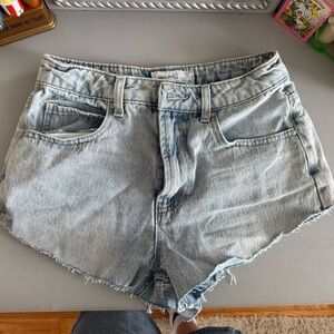 short light wash shorts
